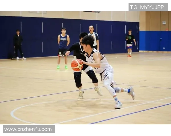 篮球的魅力与未来发展探索：从竞技到文化的多维度解读